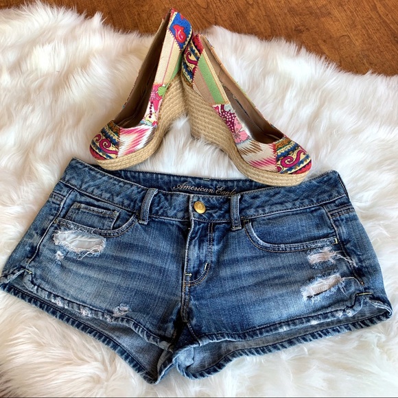 American Eagle Outfitters Pants - American Eagle Distressed Denim Jean Shorts Sz 6